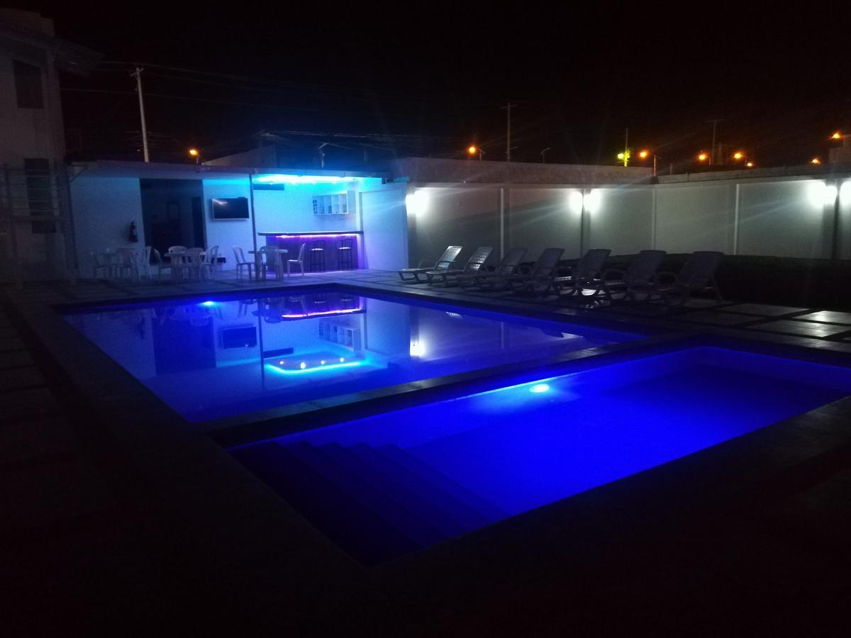 Manta Airport Hotel Bagian luar foto