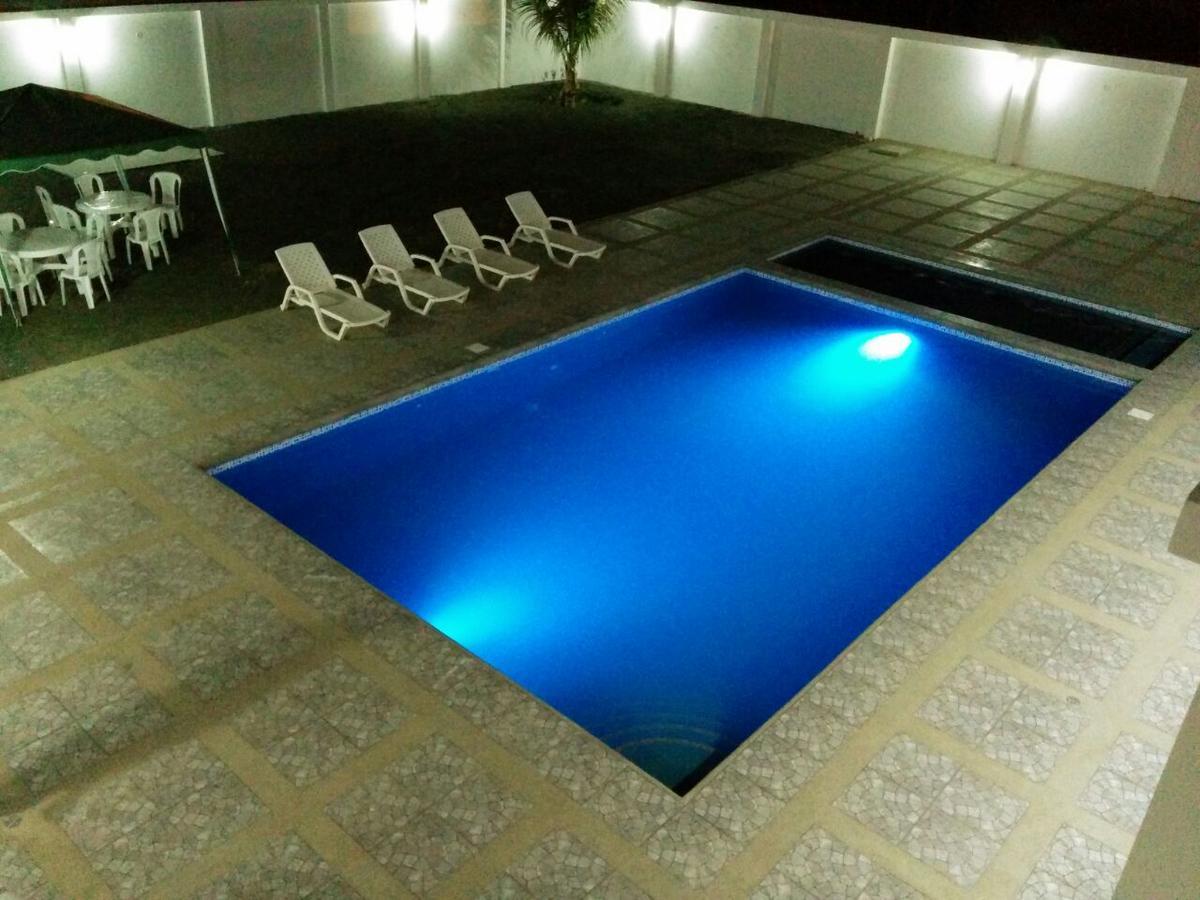 Manta Airport Hotel Bagian luar foto